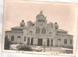 Basílica de Nuestra Señora de los Ángeles - Fachada